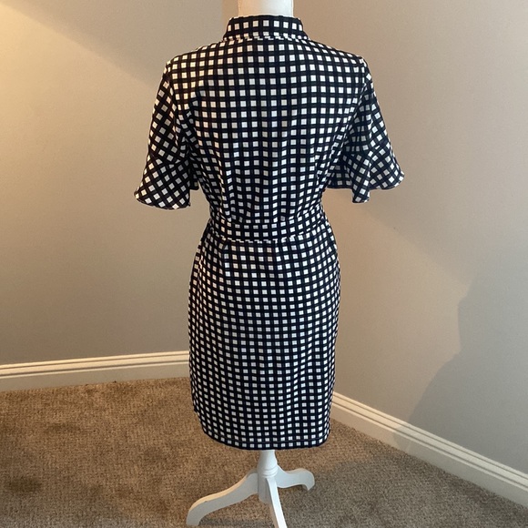 Banana Republic black and white checked shirt dress with tie - Picture 3 of 4